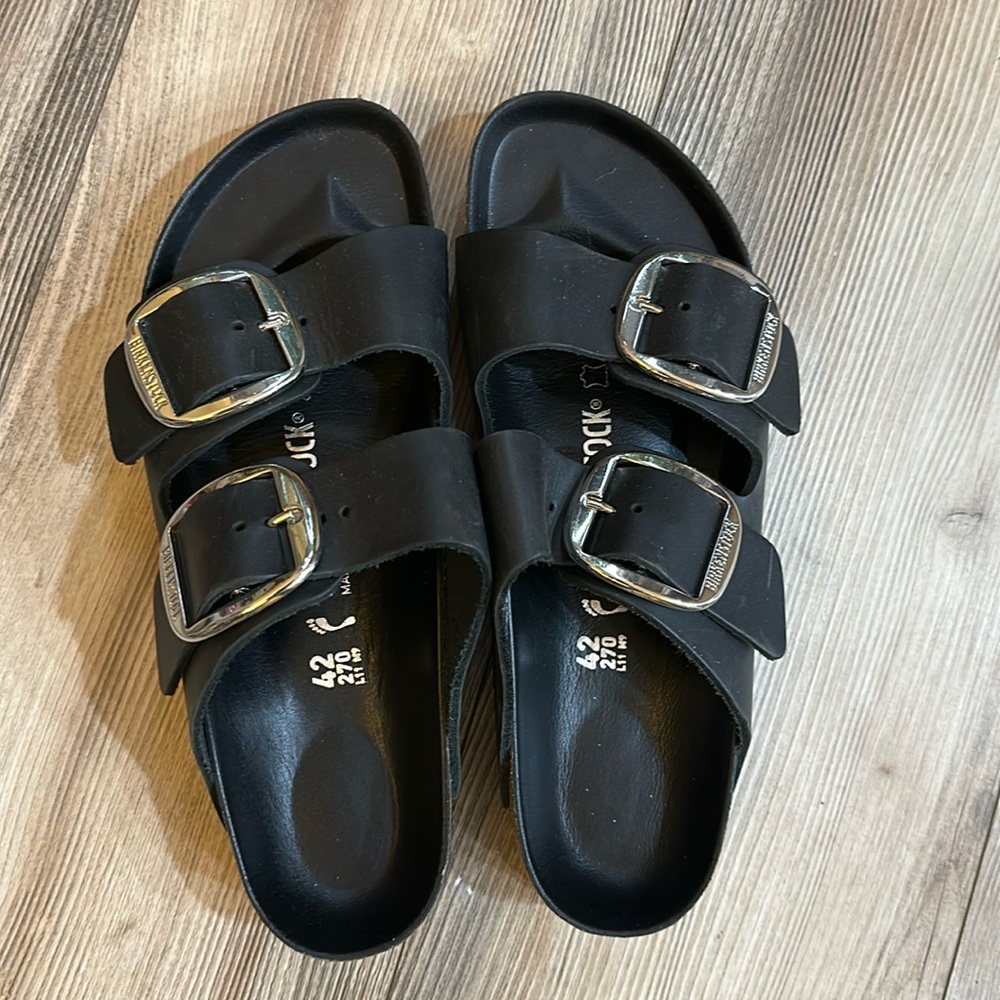 Birkenstocks big buckle 42N like new